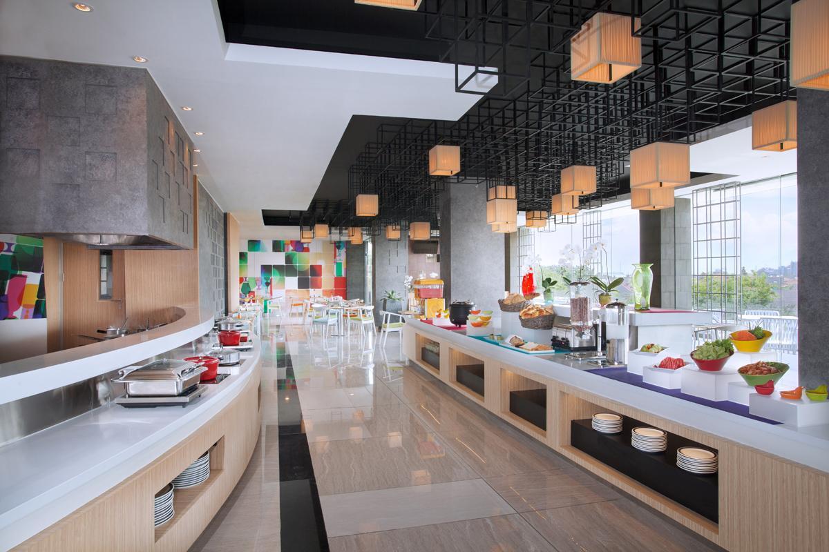 The Southern Hotel Surabaya Formerly Ibis Styles Surabaya Jemursari מראה חיצוני תמונה