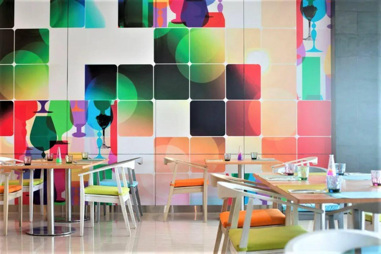 The Southern Hotel Surabaya Formerly Ibis Styles Surabaya Jemursari מראה חיצוני תמונה