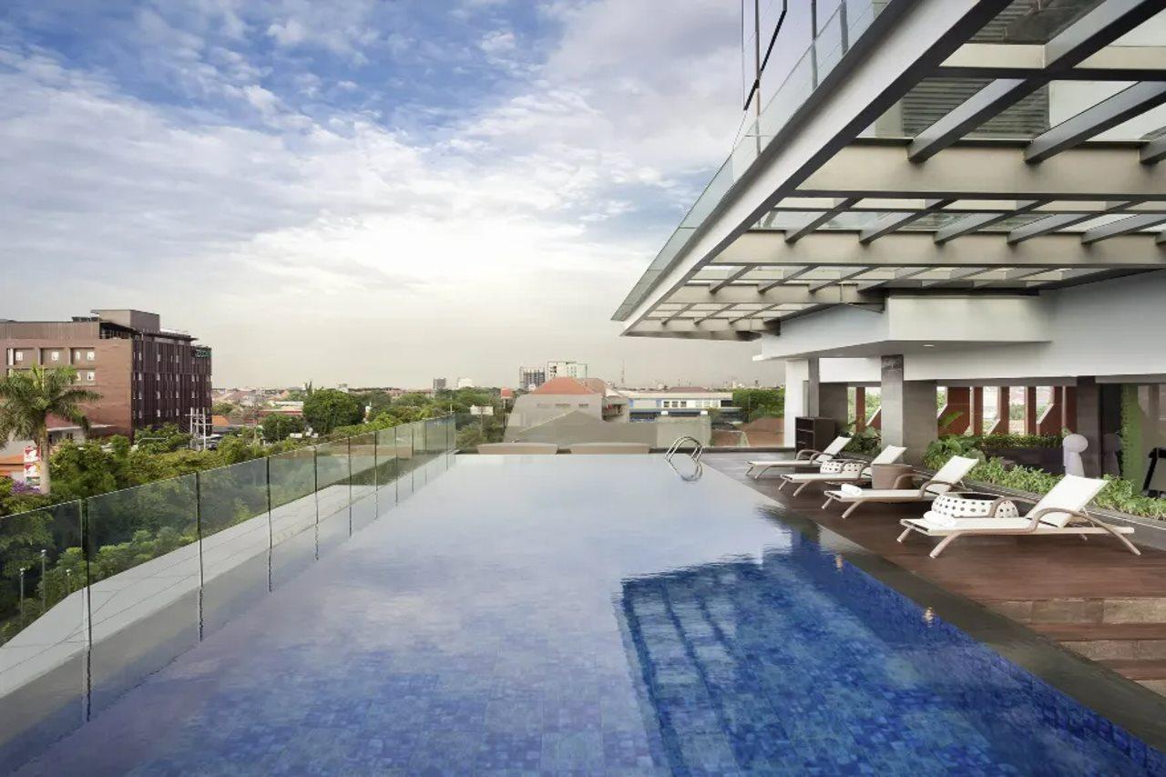 The Southern Hotel Surabaya Formerly Ibis Styles Surabaya Jemursari מראה חיצוני תמונה