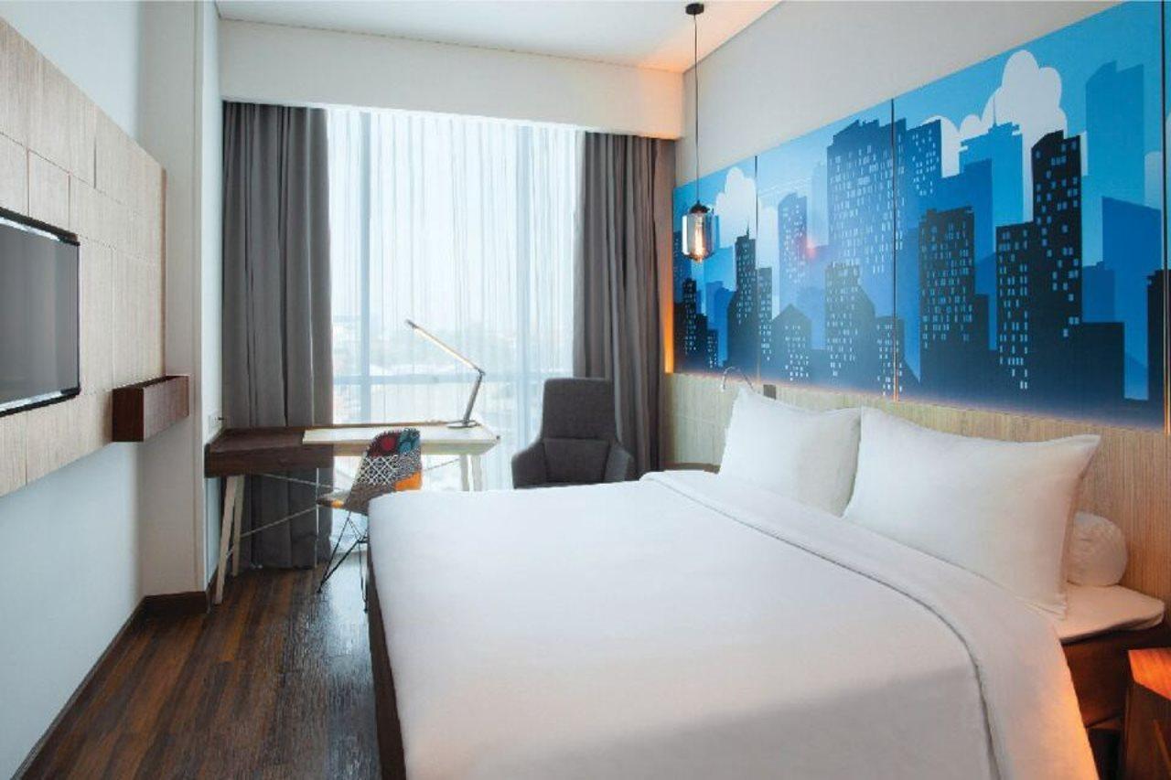 The Southern Hotel Surabaya Formerly Ibis Styles Surabaya Jemursari מראה חיצוני תמונה