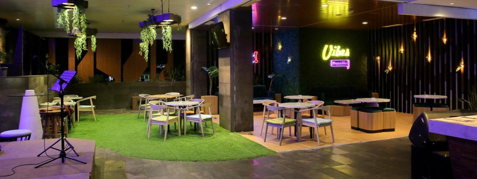 The Southern Hotel Surabaya Formerly Ibis Styles Surabaya Jemursari מראה חיצוני תמונה