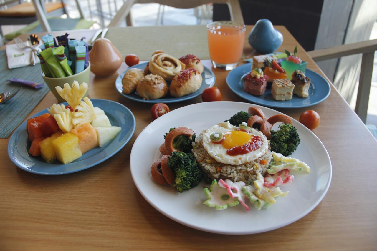 The Southern Hotel Surabaya Formerly Ibis Styles Surabaya Jemursari מראה חיצוני תמונה